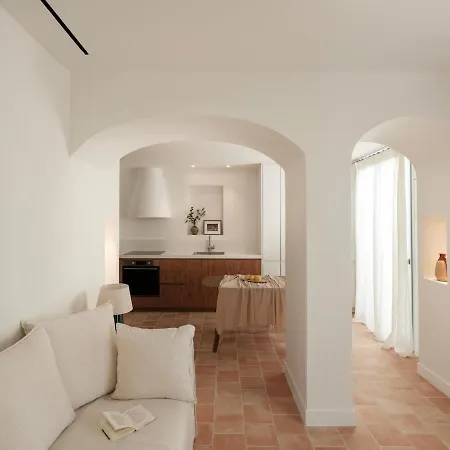 Sol Mare Naousa, Paros Villa