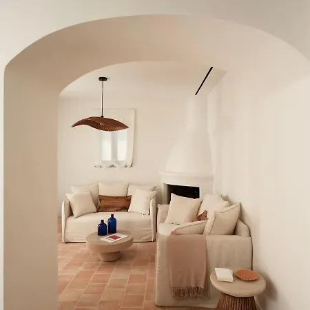 Sol Mare Naousa, Paros Villa *